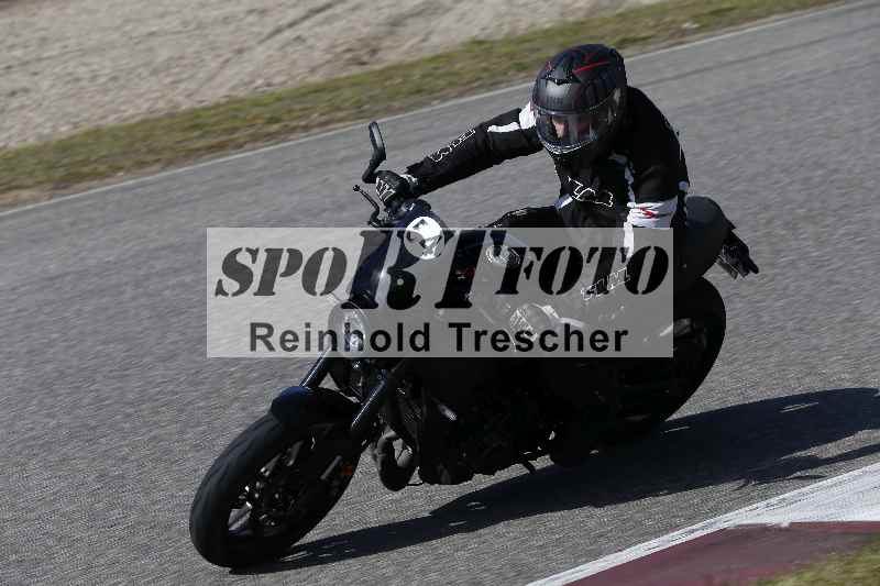 /01 02.04.2026 MAZ ADR/Gruppe gelb Gruppe gruen/54